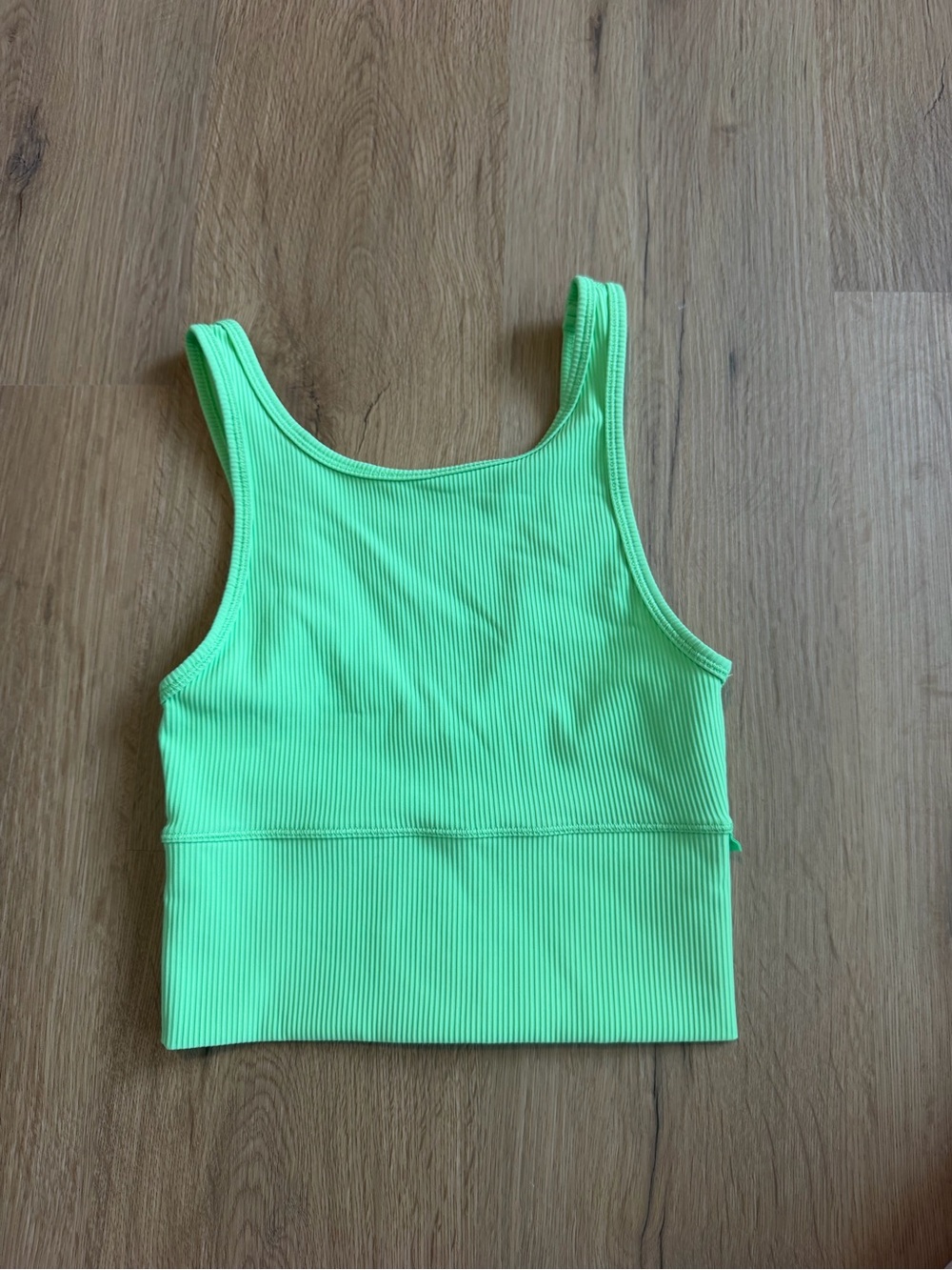 Lululemon cropped tank top